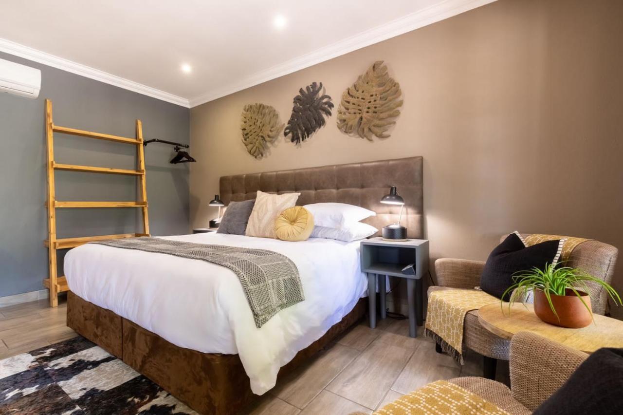 Lowveld Living Guesthouse 넬스프리트 외부 사진